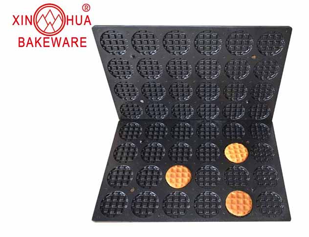 Industrial non stick coating aluminum waffle pan loaf waffle pan baking tray